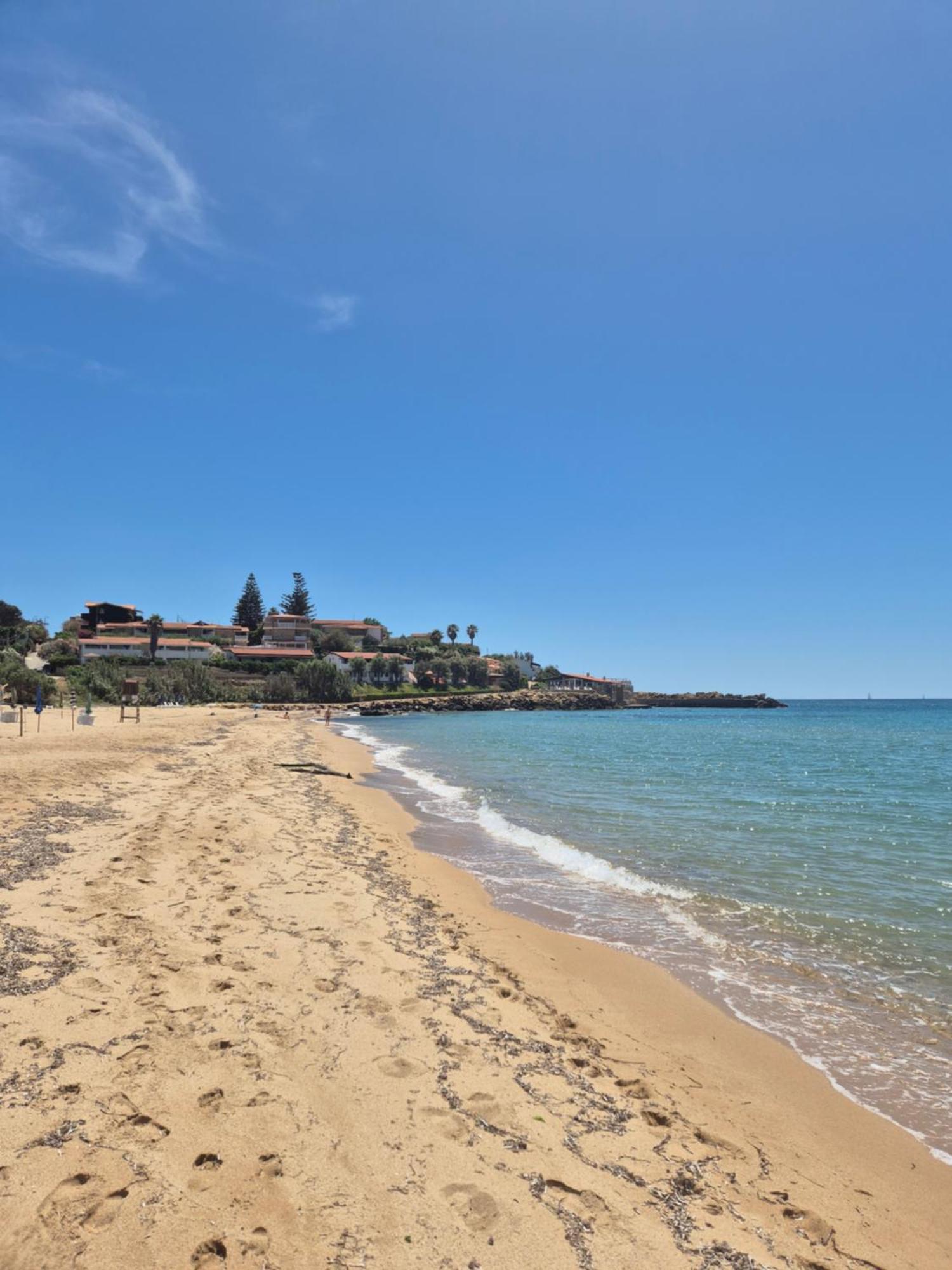 Villaggio Club Baia Dei Gigli Isola Di Capo Rizzuto Exterior photo